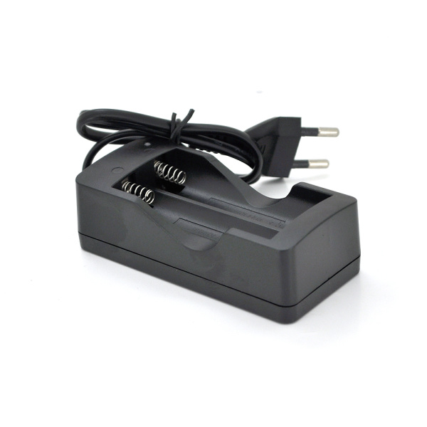Зарядний пристрій 2*18650, 1.2-4.2V/700-600mAh