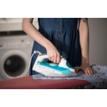 Праска Ardesto IR-C2228-TQ, White/Blue, 2200W, кераміка, паровий удар, постійний пар 35г/хв, резервур 280мл, вертикальне відпарювання, захист від кальцинації, антикрапля, плавне регулювання потужності пари, автоматичне відключення - Зображення 9